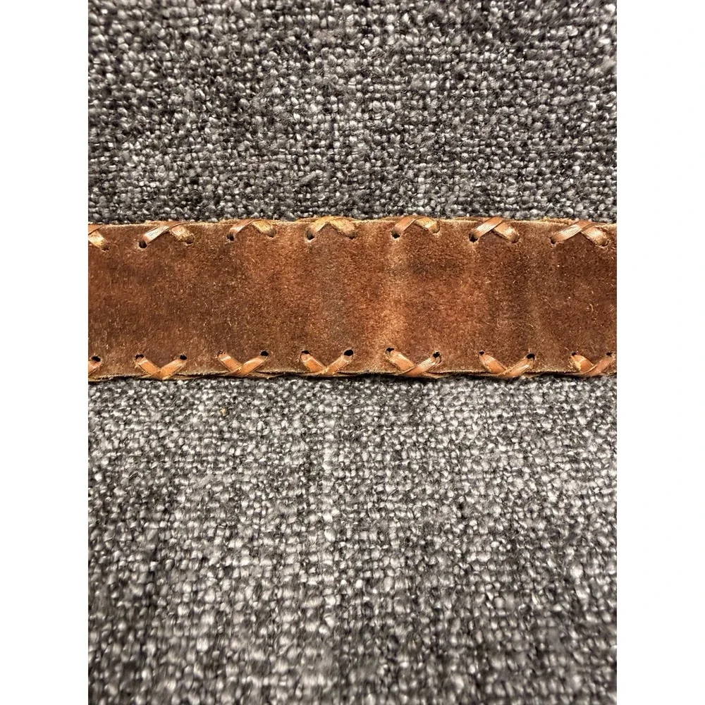 Vintage 1970s Handmade Mexico Tooled Leather Boho Western Belt